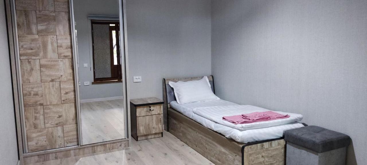 Appartamento Nihol Tashkent Esterno foto